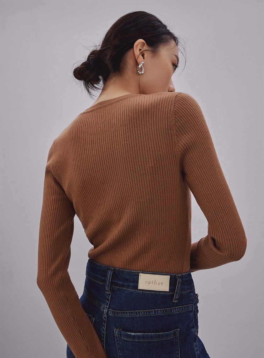 純羊毛微透膚針織上衣